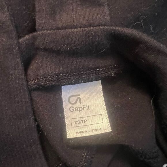 3 for $30! Gap fit black halter tank top. Size xs - Picture 3 of 8